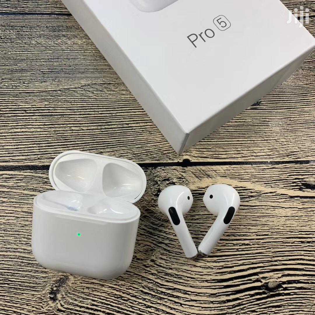新品airpods pro 5台 AirPods Pro 3 - Apple（日本）